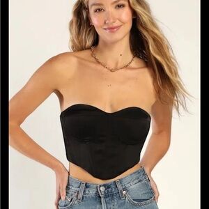 Lulu's Black Strapless Bustier Crop Top